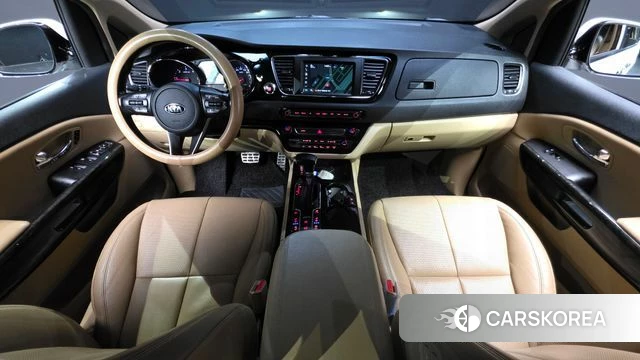 Kia The New Carnival id 3924930 из Кореи 17