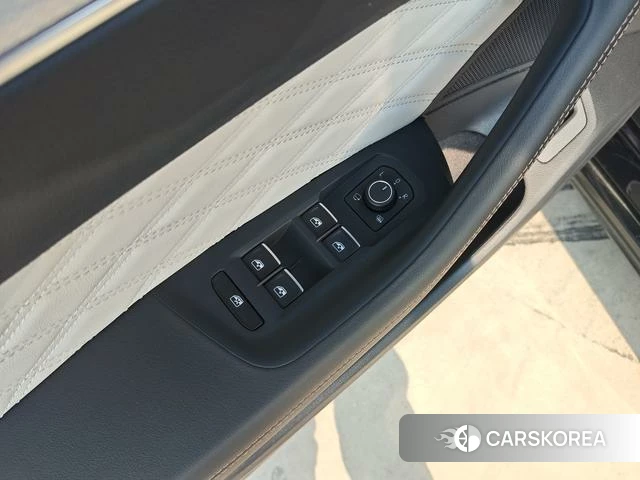 Volkswagen Magotan id 4300325 из Китая 23