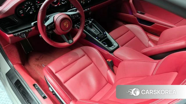 Porsche 911(992) id 3909882 из Кореи 17