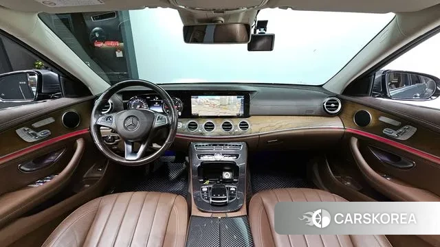 Mercedes-Benz E-Class W213 id 3469960 из Кореи 17