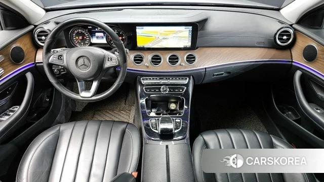 Mercedes-Benz E-Class W213 id 4188546 из Кореи 17