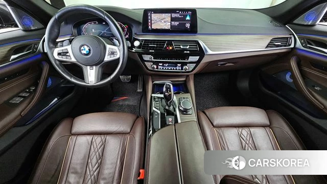 BMW 5 Series (G30) id 4785434 из Кореи 17