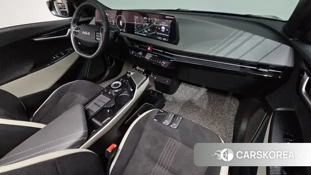 Kia EV6 id 3690652 из Кореи 17