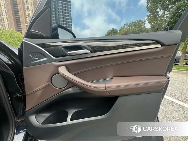 BMW X3 id 4359026 из Китая 11