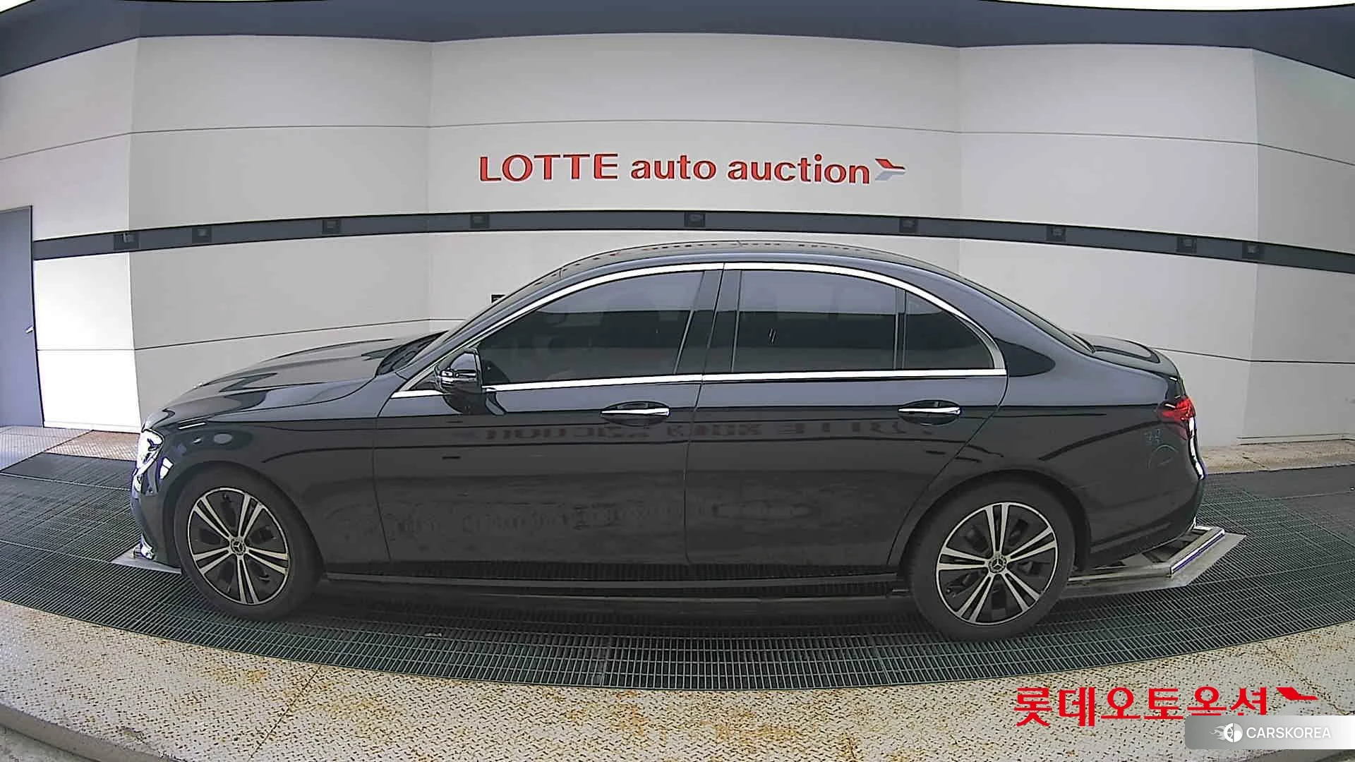 Mercedes-Benz Mercedes-Benz E250 id 4504430 из Кореи 36