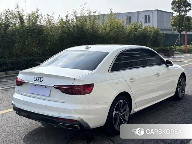 Audi A4L id 4277741 из Китая 10