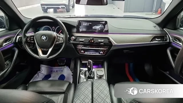 BMW 5 Series (G30) id 3485091 из Кореи 15