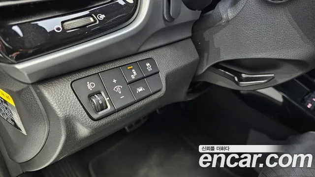 Kia Stonic id 2785387 из Кореи 17