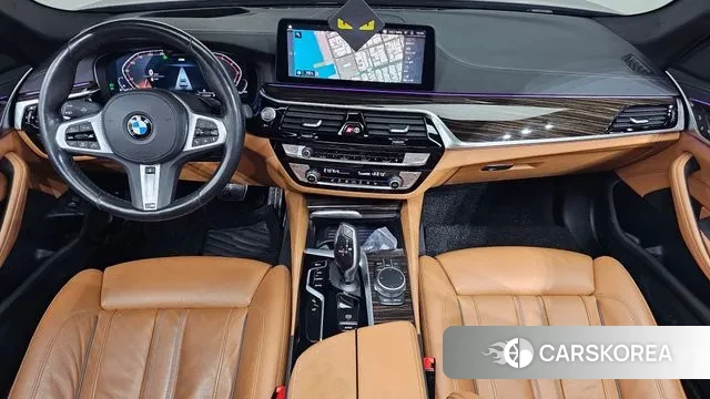 BMW 5 Series (G30) id 3498231 из Кореи 17