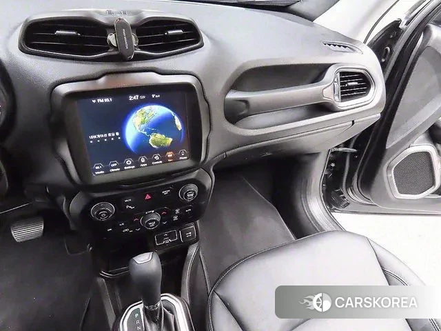 Jeep Renegade id 2905589 из Кореи 17