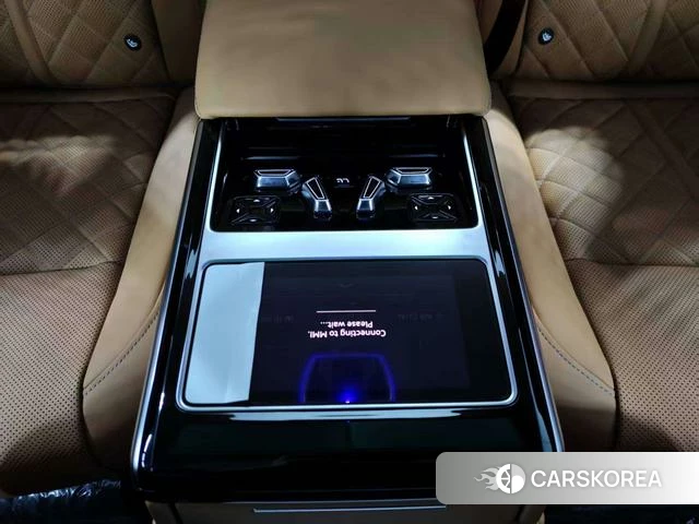 Audi A8 id 4290875 из Китая 14
