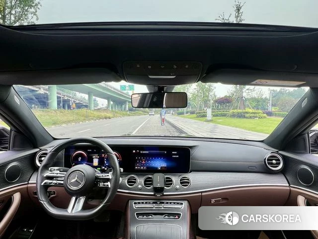 Mercedes-Benz E-class PHEV id 4256117 из Китая 19