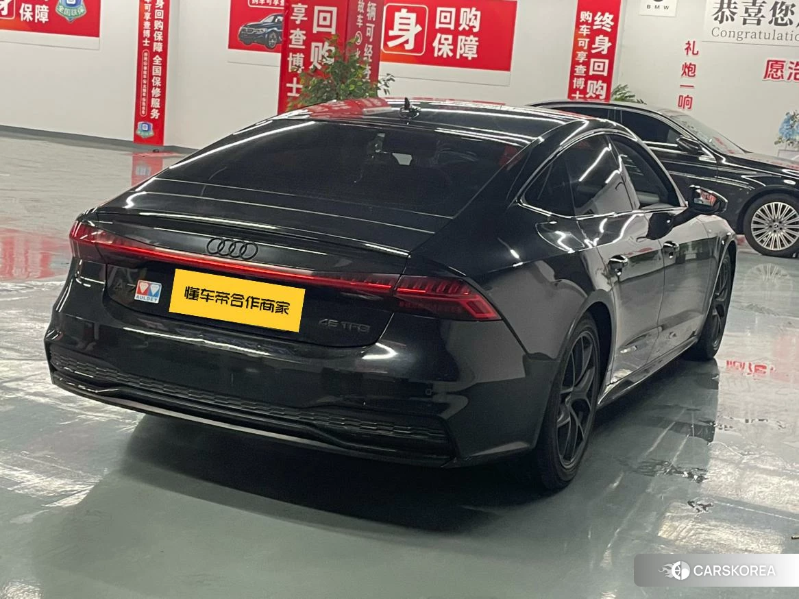 Audi A7 id 4498664 из Китая 14