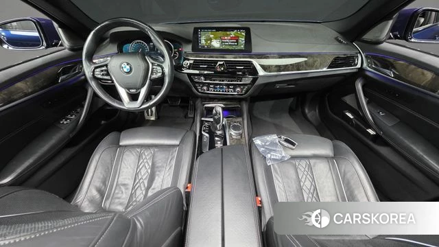 BMW 5 Series (G30) id 4596195 из Кореи 33