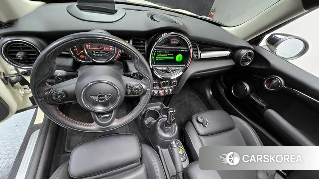 Mini Cooper S id 3965778 из Кореи 17