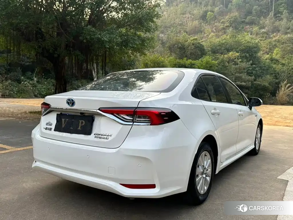 Toyota Corolla id 4622611 из Китая 7