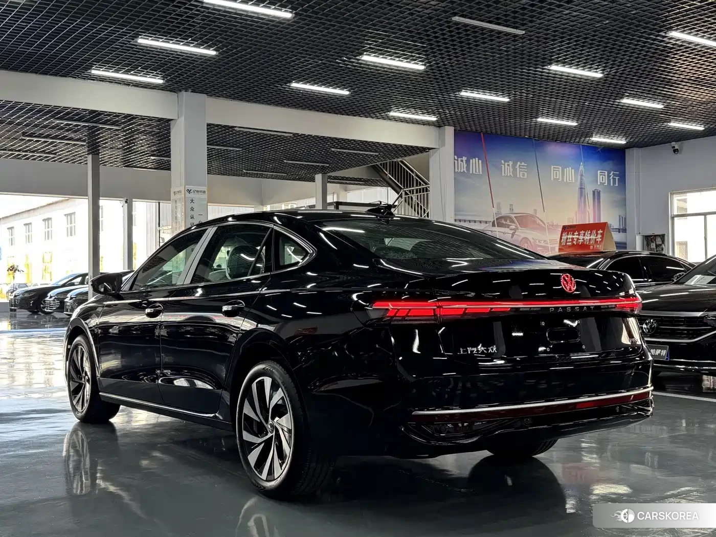 Volkswagen Passat id 4681142 из Китая 7