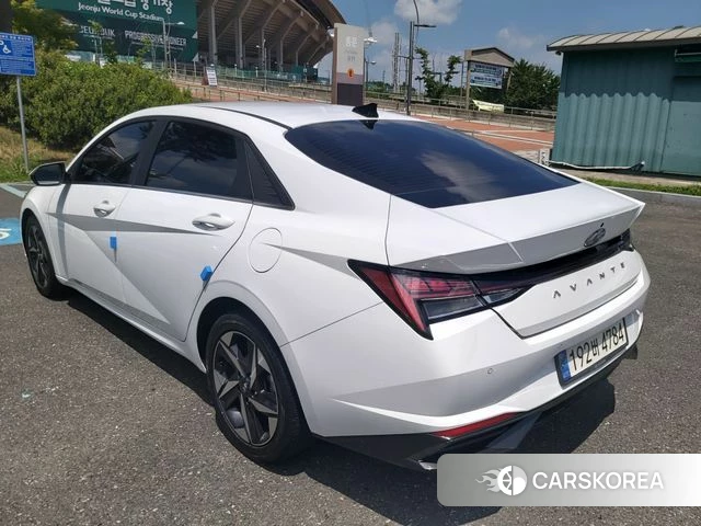 Hyundai Avante Hybrid (CN7) id 4650531 из Кореи 17