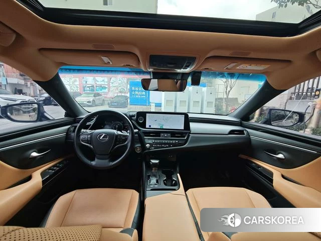 Lexus ES id 4392234 из Китая 13