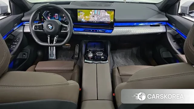 BMW 5 Series (G60) id 2988669 из Кореи 17