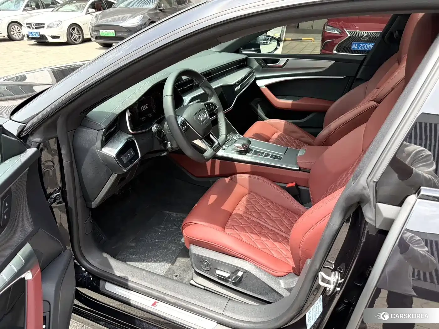 Audi A7L id 4546543 из Китая 7