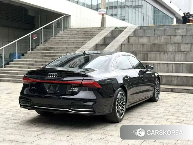 Audi A7L id 4278598 из Китая 7