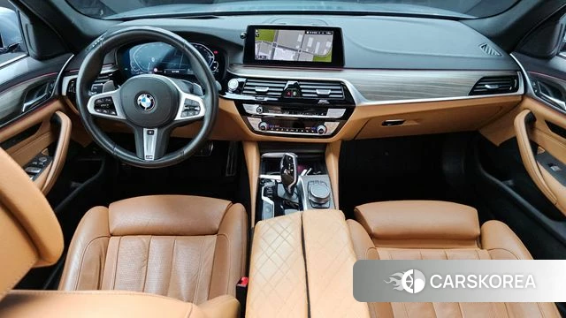 BMW 5 Series (G30) id 4268762 из Кореи 29
