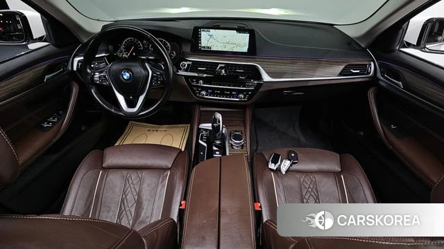 BMW 5 Series (G30) id 4850075 из Кореи 17