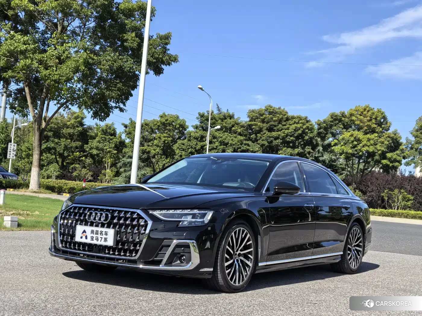 Audi A8 id 4589108 из Китая 17