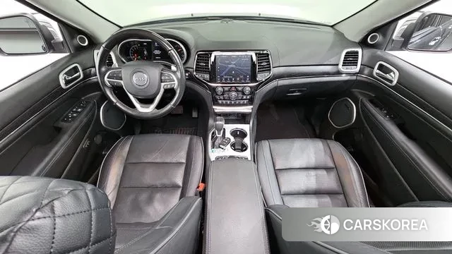 Jeep Grand Cherokee id 3122250 из Кореи 17