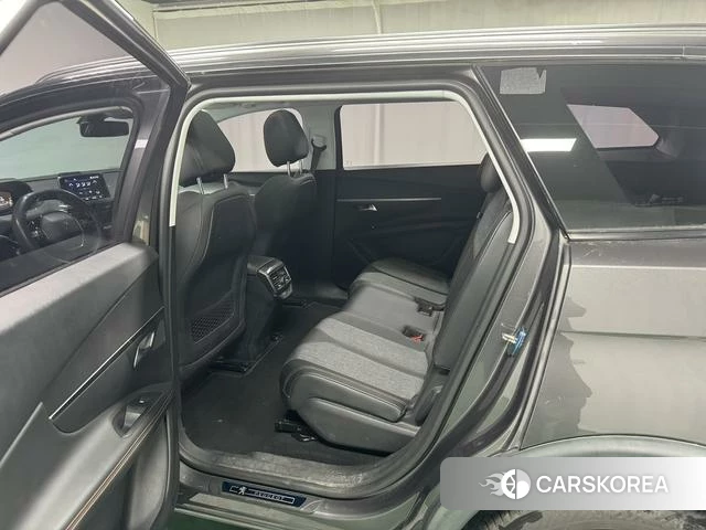 Peugeot 5008 id 4227359 из Китая 17