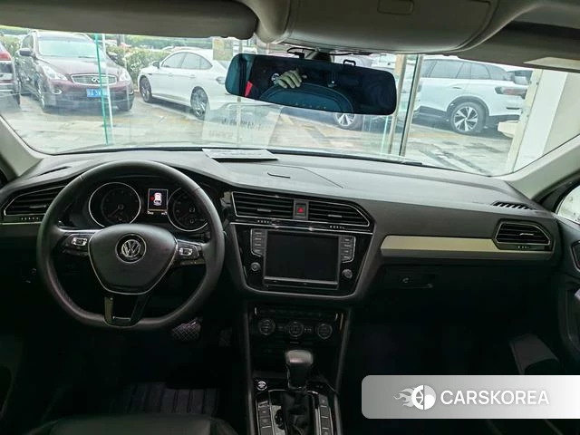 Volkswagen Tiguan L id 3913687 из Китая 9