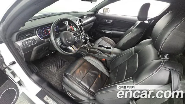 Ford Mustang id 2732095 из Кореи 17