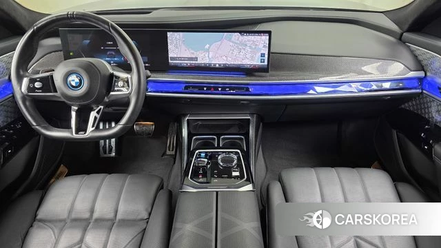 BMW i7 (G70) id 4879904 из Кореи 32