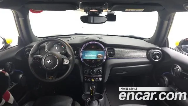 Mini Cooper Electric id 2954592 из Кореи 17