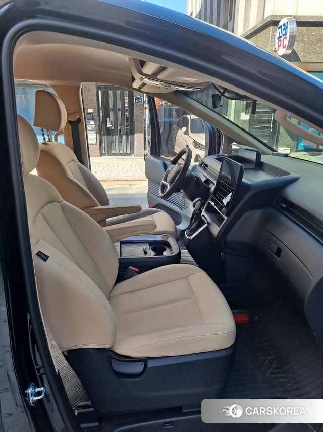 Hyundai Staria id 4485638 из Кореи 7