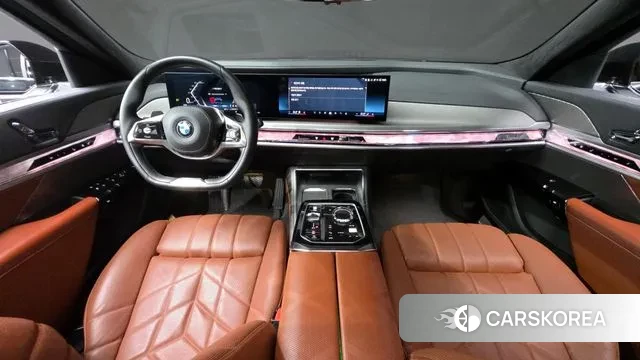 BMW 7 Series (G70) id 3571733 из Кореи 17