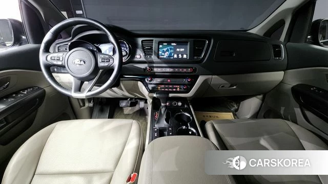 Kia The New Carnival id 4179900 из Кореи 17