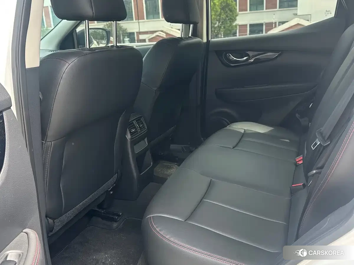 Nissan Qashqai id 4654639 из Китая 34