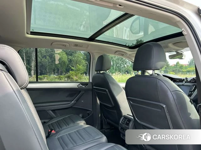 Volkswagen Touran L id 4359544 из Китая 24