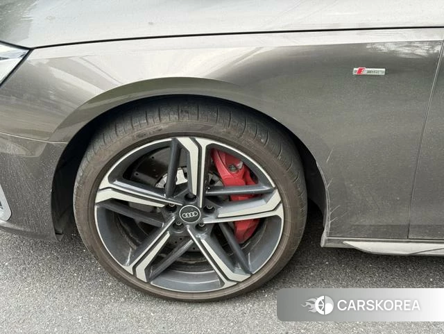 Audi A4L id 4333651 из Китая 20