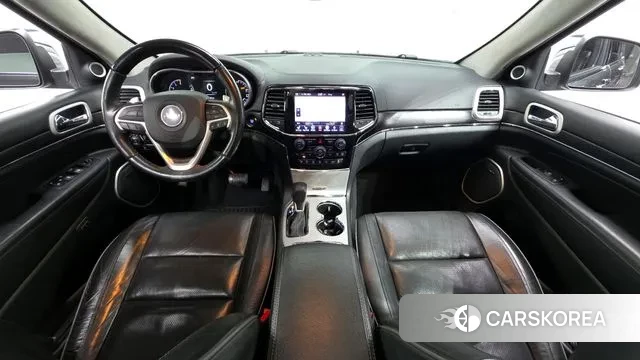 Jeep Grand Cherokee id 3772744 из Кореи 17
