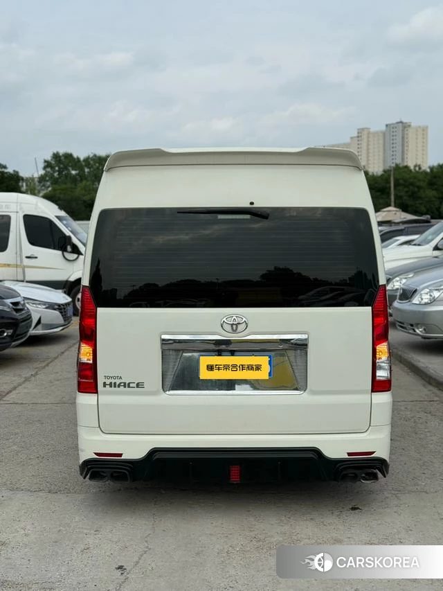 Toyota Hiace id 4353372 из Китая 11