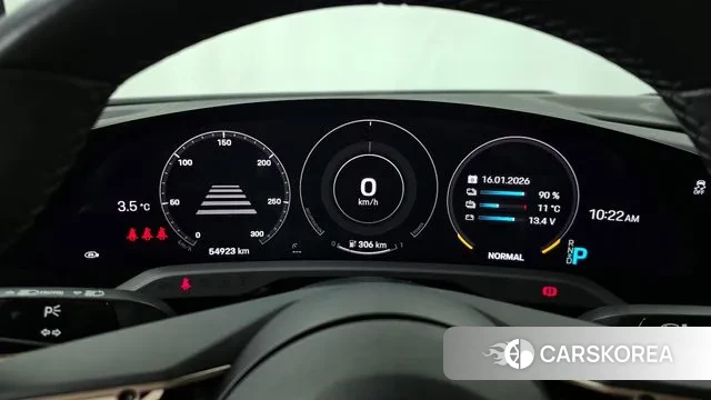 Porsche Taycan id 3591720 из Кореи 17