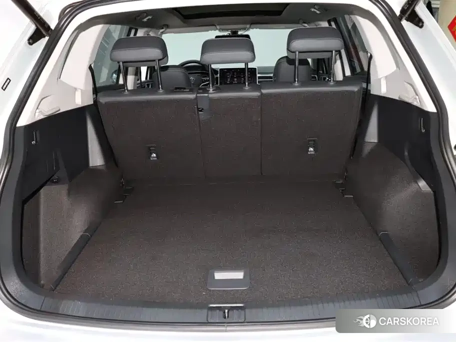 Volkswagen Tiguan L id 4565094 из Китая 17