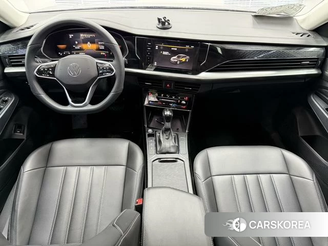 Volkswagen Passat id 4256139 из Китая 7