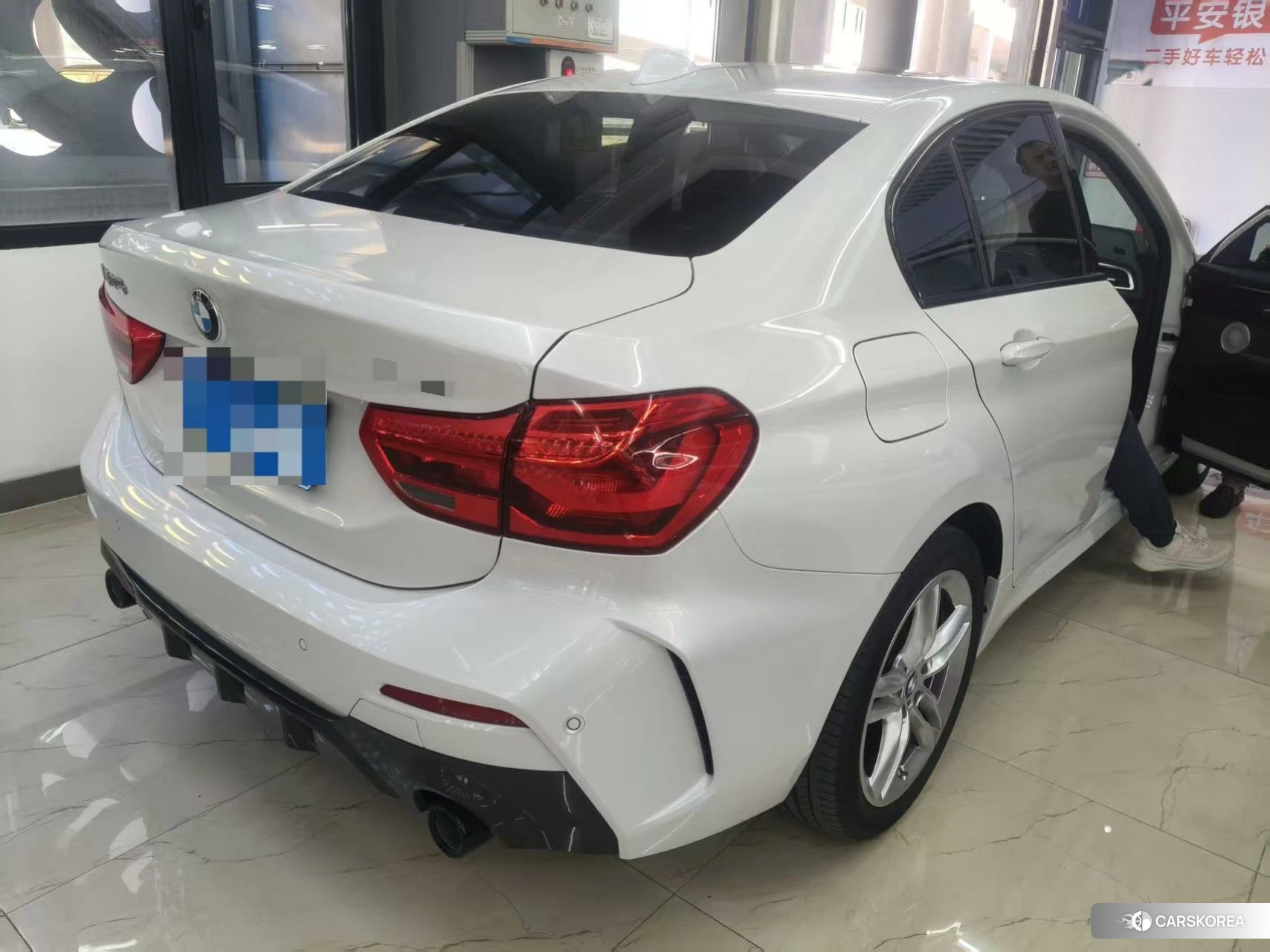 BMW 1 series id 4407183 из Китая 8