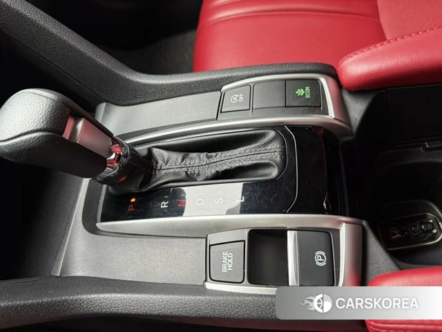 Honda Civic id 4341890 из Китая 21