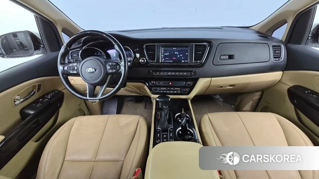 Kia The New Carnival id 4246206 из Кореи 17