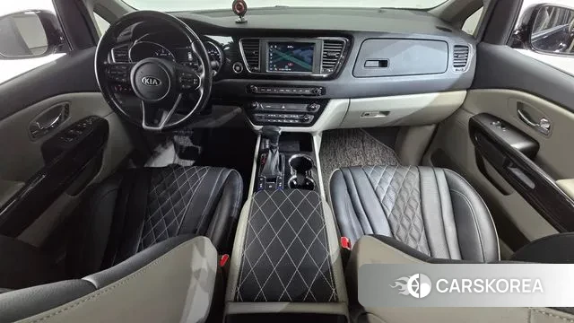 Kia The New Carnival id 3574190 из Кореи 17